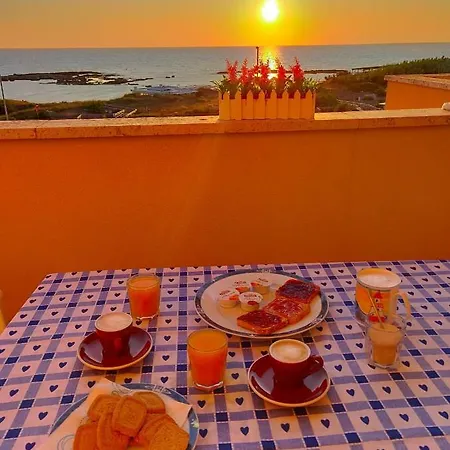 Bilocale Punta Rosa - Fronte *